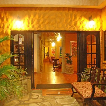 Hotel Colonnade Nicaragua Манагуа Екстер'єр фото