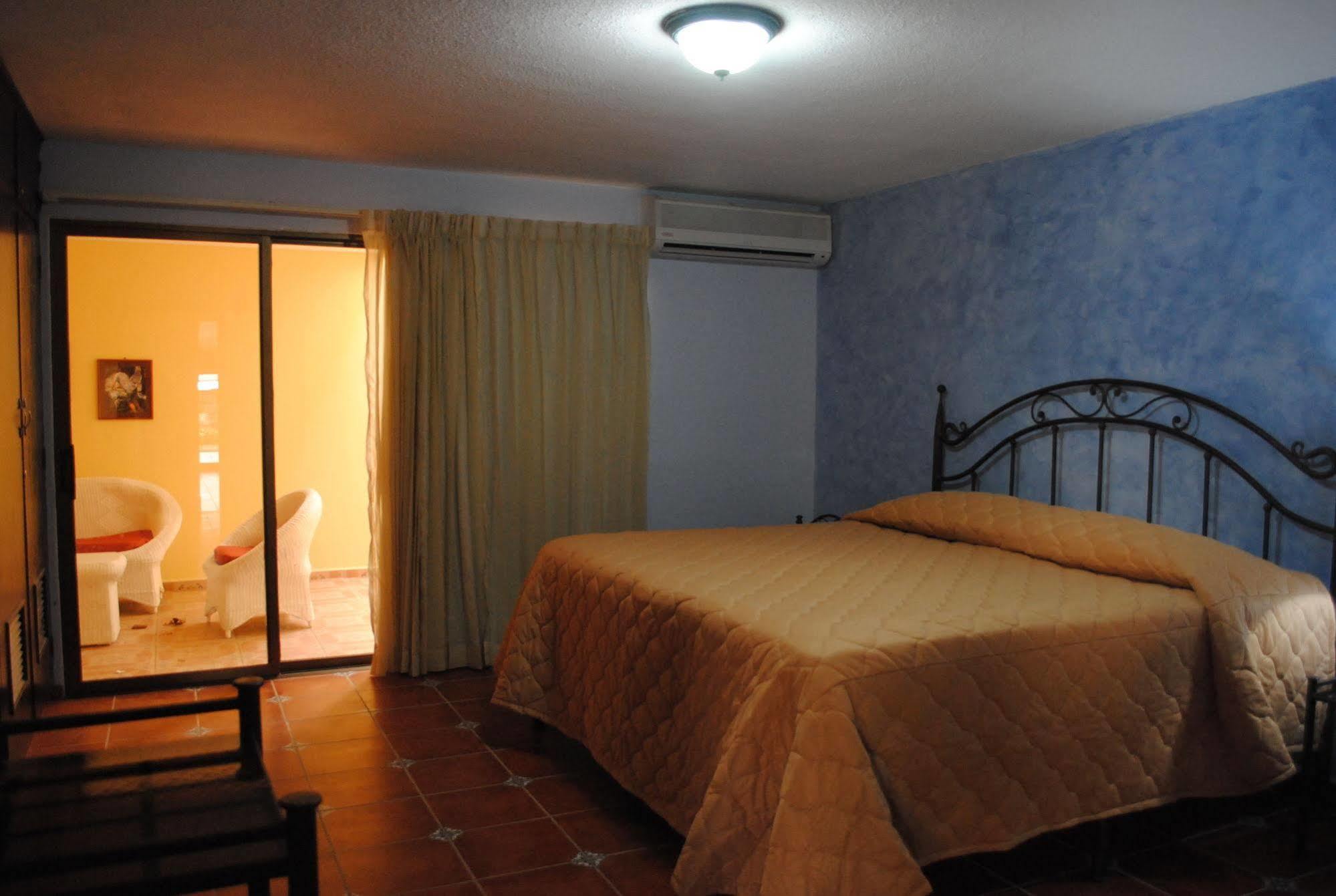 Hotel Colonnade Nicaragua Манагуа Екстер'єр фото