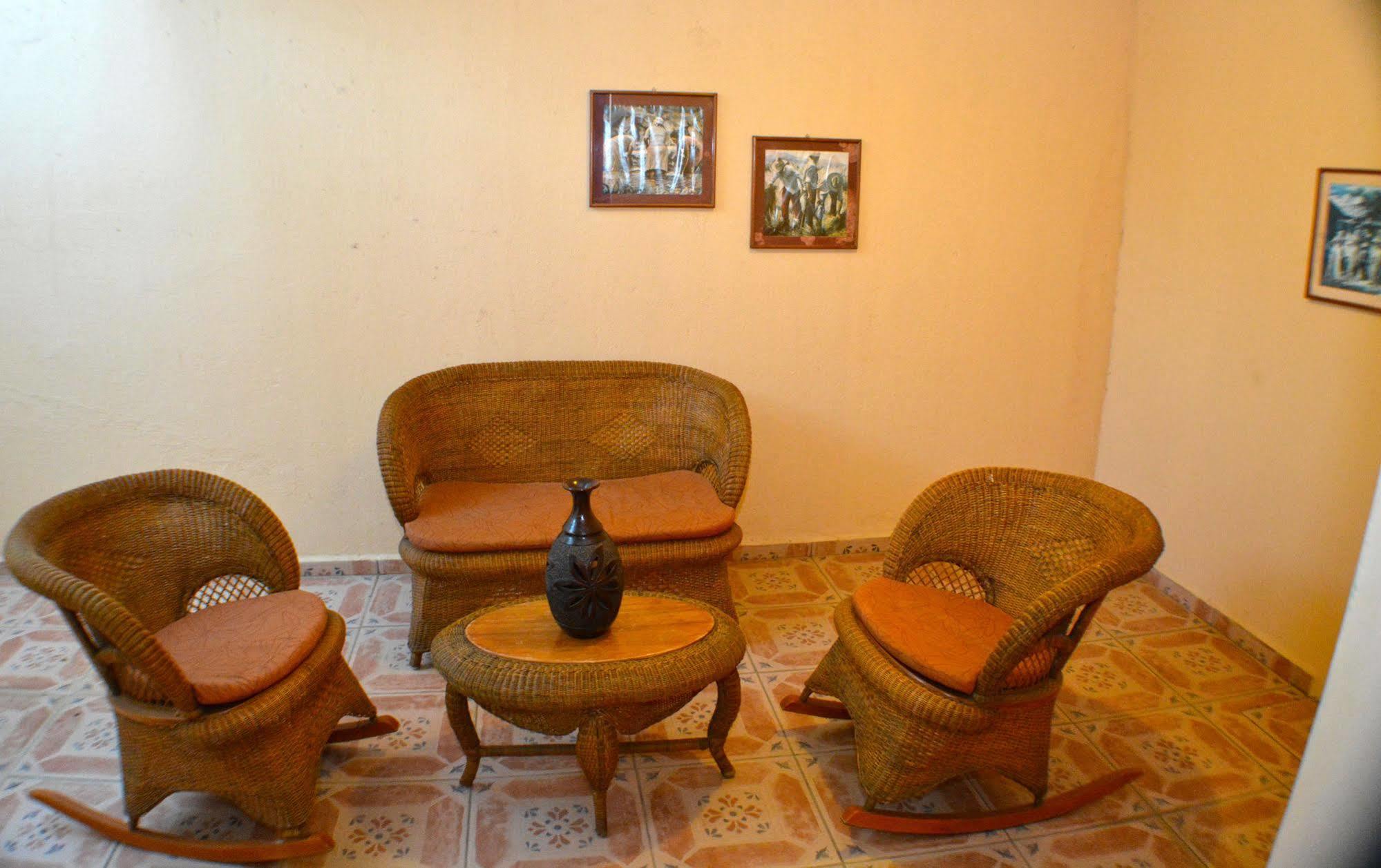 Hotel Colonnade Nicaragua Манагуа Екстер'єр фото