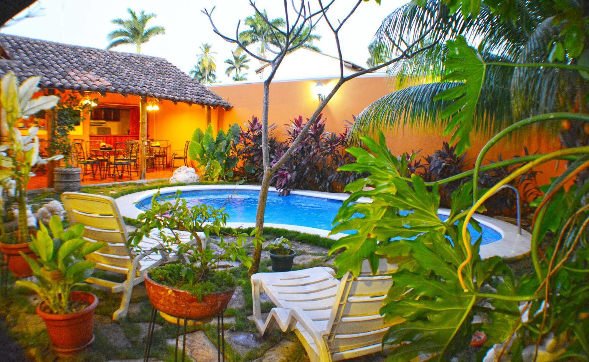 Hotel Colonnade Nicaragua Манагуа Екстер'єр фото