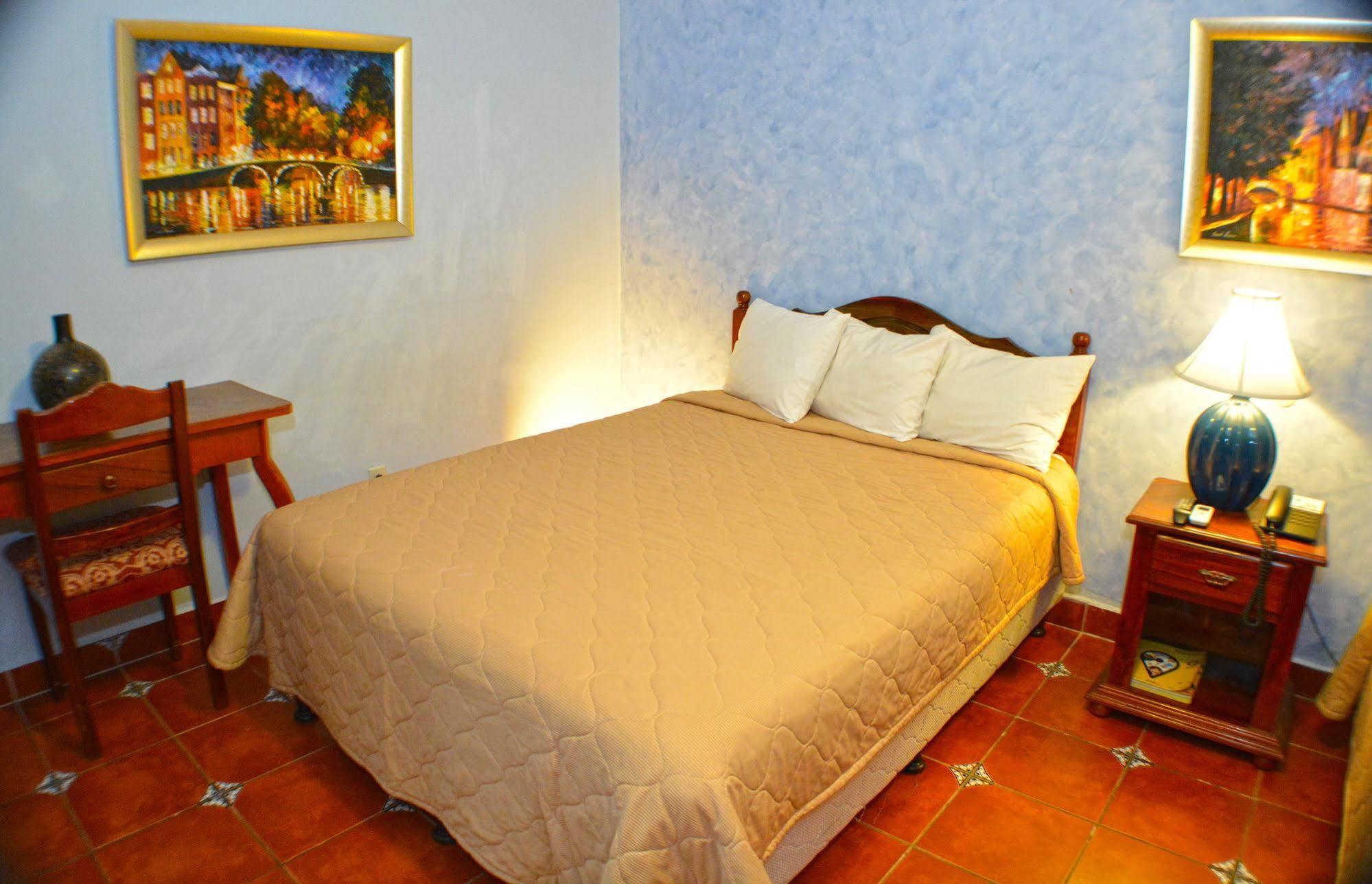 Hotel Colonnade Nicaragua Манагуа Екстер'єр фото