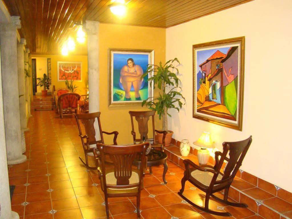Hotel Colonnade Nicaragua Манагуа Екстер'єр фото